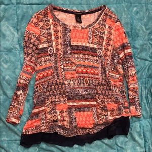 Long sleeve tee